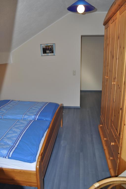 Pension Jonas Baar  部屋 写真